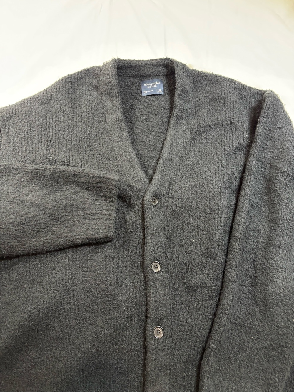 Abercrombie & Fitch Black Cardigan Sweater Xl Mens 4 Buttons
Oversized